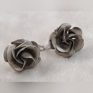 Vintage Rolyn Sterling Silver Rose Screw Back Earrings